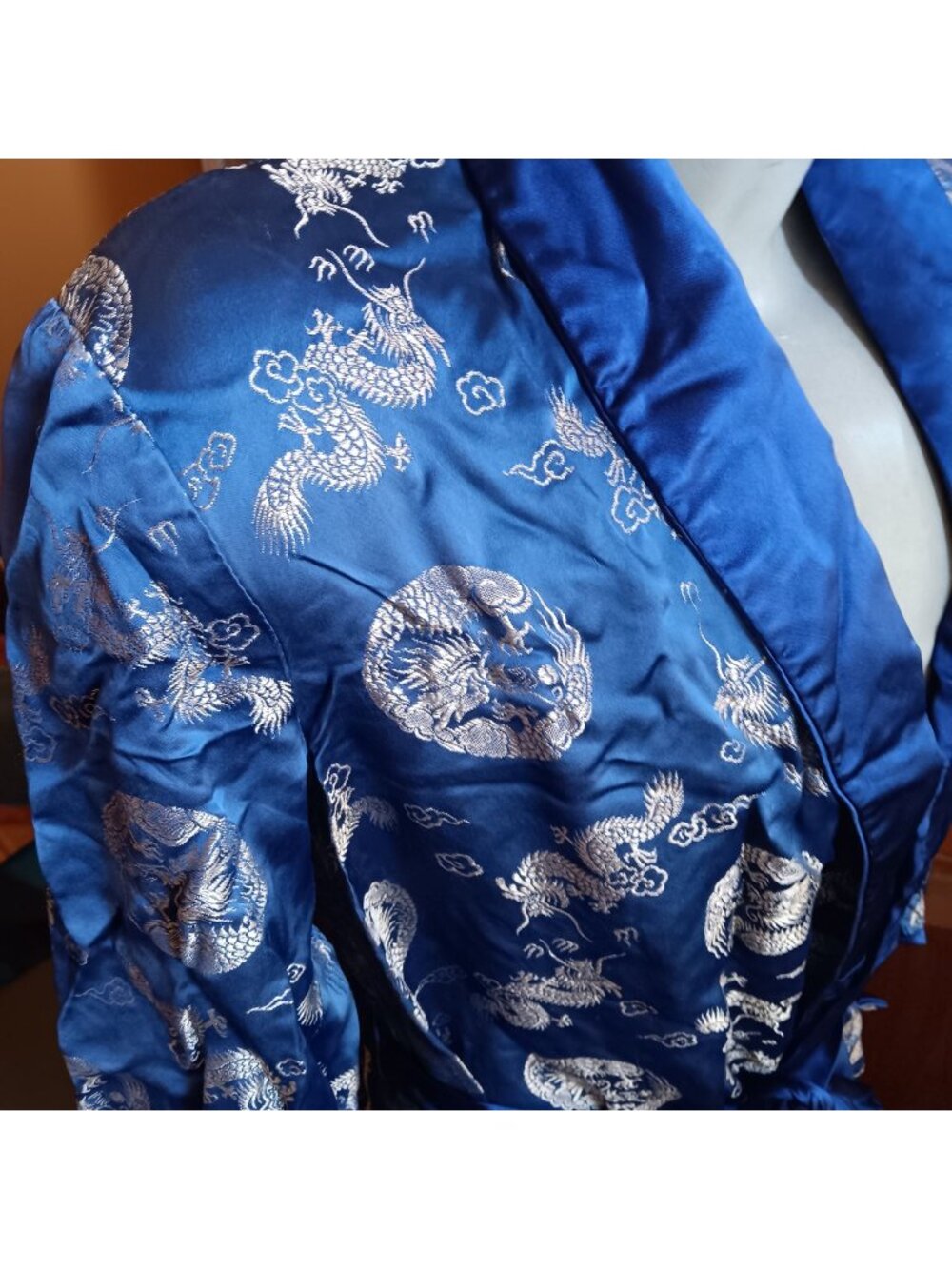 Vintage 42 Large Dragon Satin Kimono Robe Smoking Jacket Solz Squirrel Asian